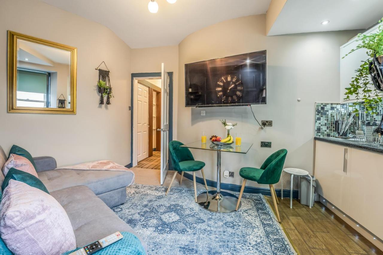 Stylish Central Edinburgh Abode ภายนอก รูปภาพ
