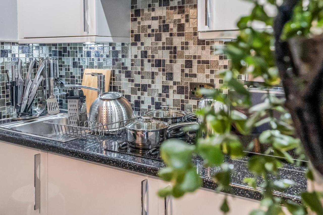Stylish Central Edinburgh Abode ภายนอก รูปภาพ