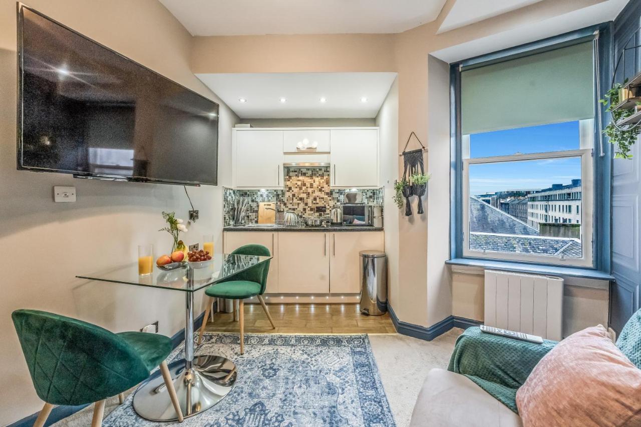 Stylish Central Edinburgh Abode ภายนอก รูปภาพ